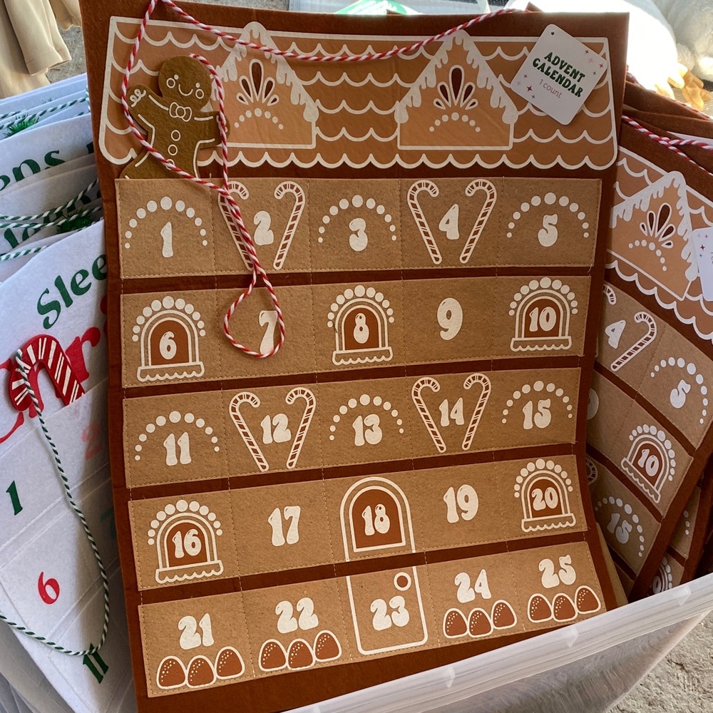 Bright Star Advent Calendar Gingerbread House Felt NWT 15”x20”